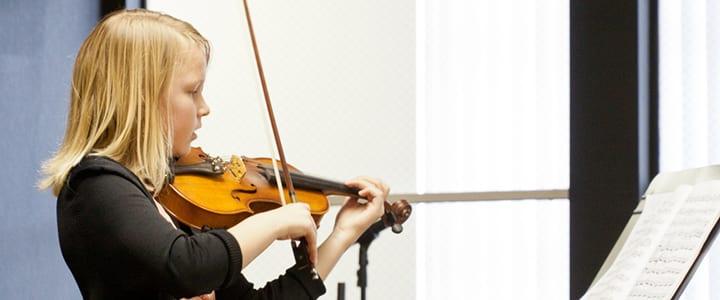 10 Fantastic Reasons to Learn Violin Online