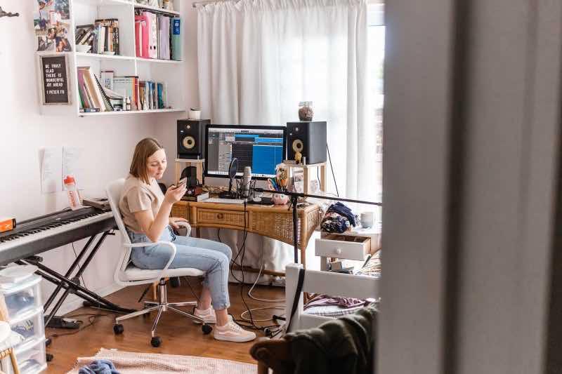 How to Set Up Your Home Studio for Optimum Cello Practice